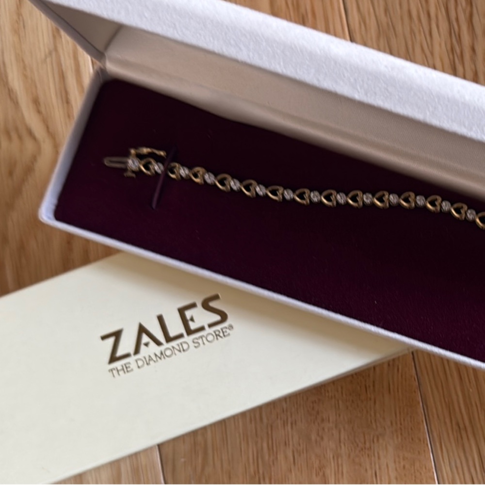 Zales Gold and diamond Chain Bracelet